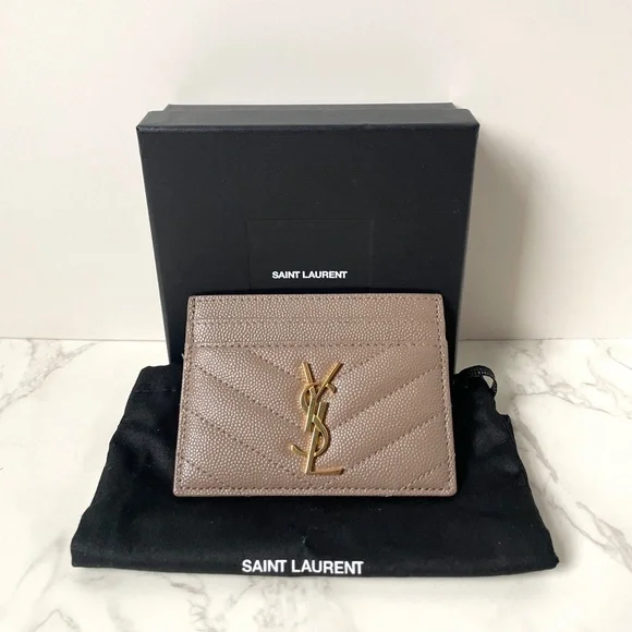 ❌SOLD❌ Saint Laurent YSL Card Holder Dusty Beige Grain de Poudre - Picture 1 of 16